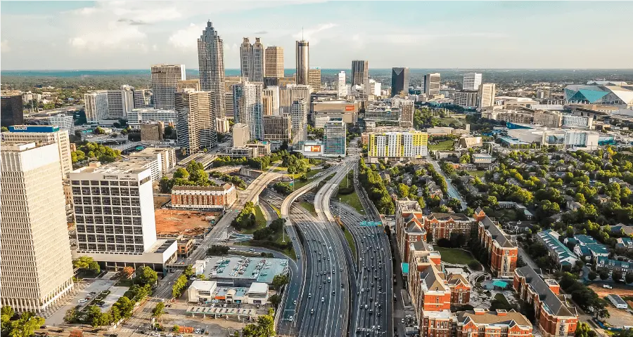 AI and machine learning improving resilient infrastructure planning with predictive insights and risk analysis 